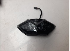 PILOTO TRASERO CENTRAL 230250331 