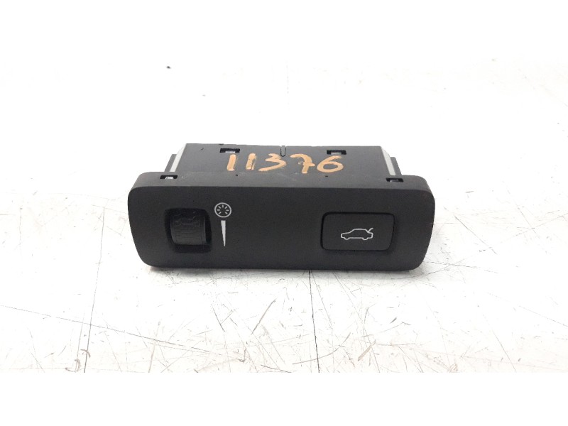 Recambio de mando multifuncion para volvo xc60 referencia OEM IAM 31443873  