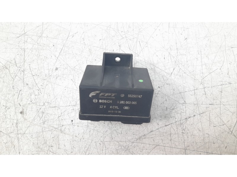 Recambio de caja precalentamiento para fiat tipo ii (356) sedan 1.6 jtdm 16v referencia OEM IAM 55250747  