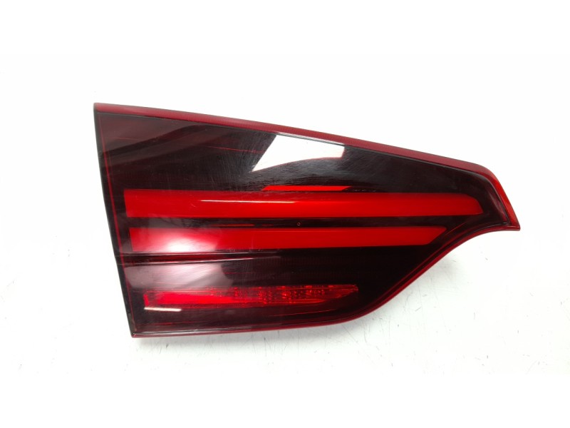 Recambio de piloto trasero izquierdo interior para ssangyong rexton limited 4x4 referencia OEM IAM 8360336000  