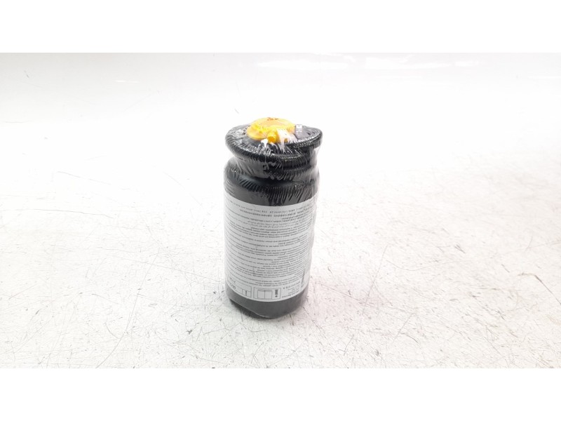 Recambio de herramientas para audi q7 4mg referencia OEM IAM 8P0012619A  