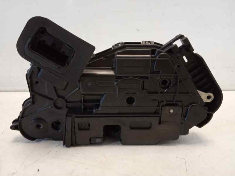 Recambio de cerradura puerta delantera izquierda para volkswagen t-roc sport referencia OEM IAM 5Q0885681J  