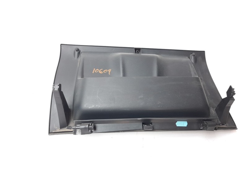 Recambio de guantera para citroen c3 1.2 12v vti referencia OEM IAM 825212  