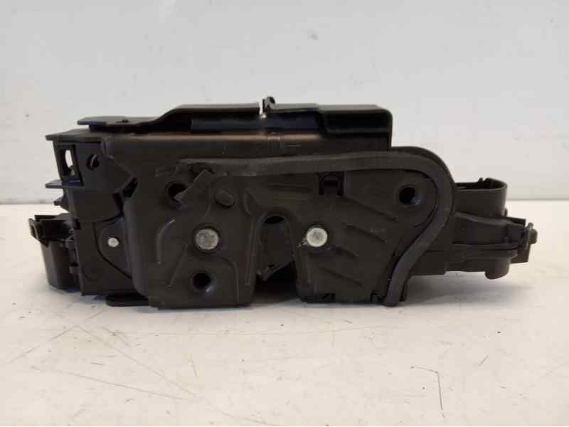 Recambio de cerradura puerta delantera izquierda para volkswagen t-roc sport referencia OEM IAM 5Q0885681J  