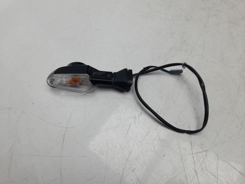 Recambio de piloto trasero derecho para kawasaki versys 650 versys 650 referencia OEM IAM 230370303  