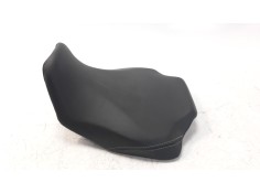 Recambio de asiento para honda cb 650r referencia OEM IAM 77100MKN0510   2