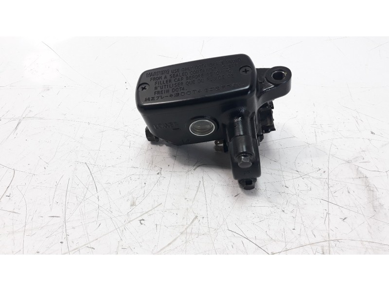 Recambio de bomba freno para honda cb 650r referencia OEM IAM 45510MGH641  