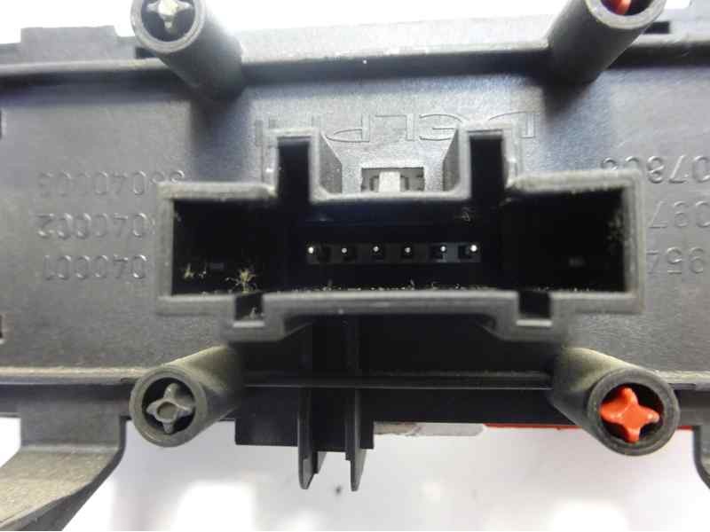 Recambio de warning para renault megane ii berlina 3p 1.9 dci diesel referencia OEM IAM 8200095493 8200109723 8200107808