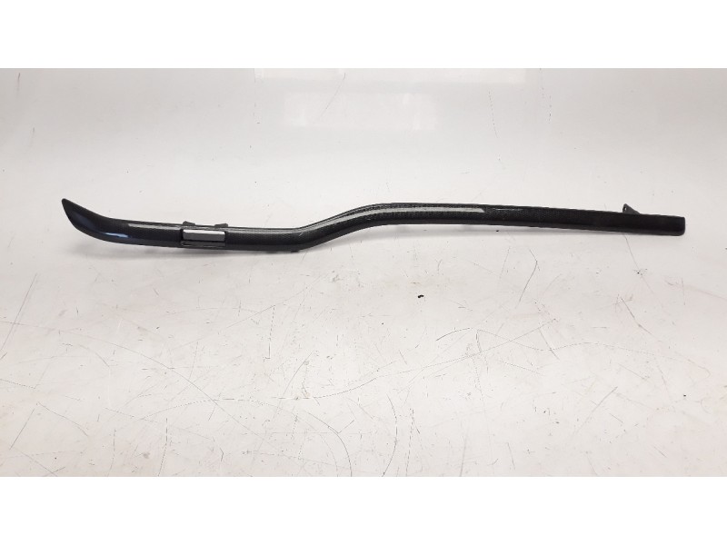 Recambio de moldura para seat alhambra (711) 1.4 16v tsi referencia OEM IAM 7N1858336B  