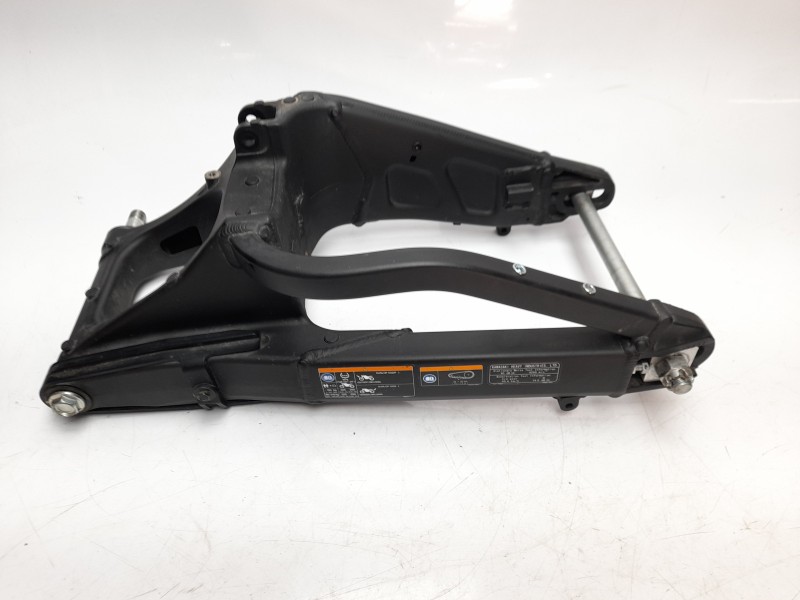 Recambio de puente trasero para kawasaki versys 650 versys 650 referencia OEM IAM 33001062318R  