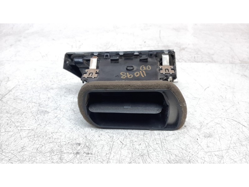 Recambio de aireador derecho para mercedes-benz clase m (w166) ml 250 bluetec (166.004) referencia OEM IAM A1668300254  