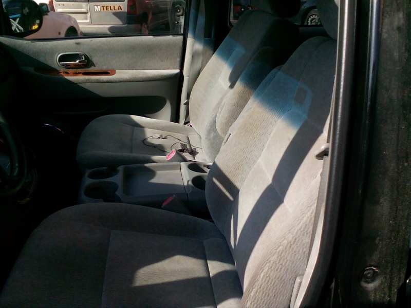 kia carnival ii del año 2004