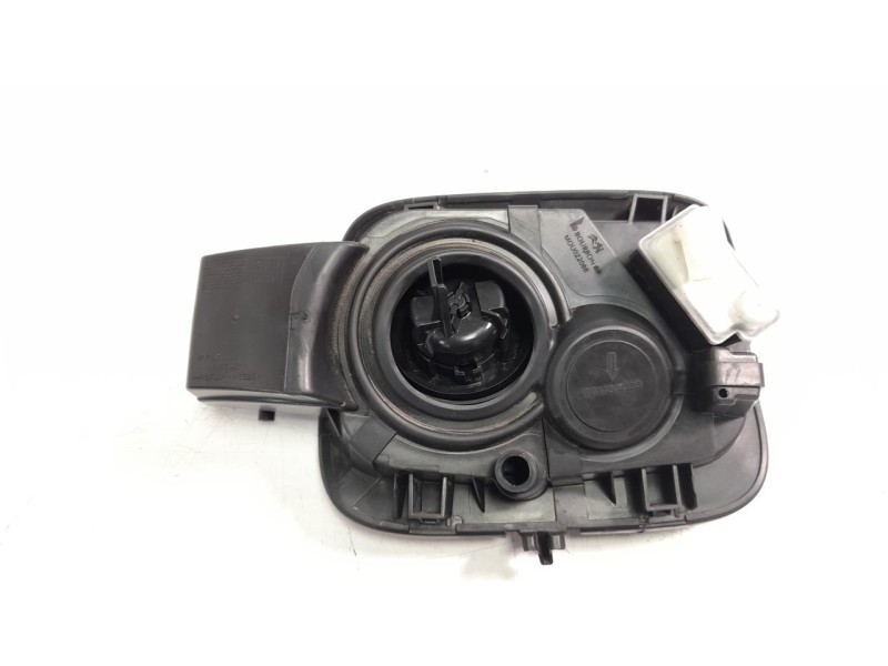 Recambio de tapa exterior combustible para peugeot 308 referencia OEM IAM 9817504180  