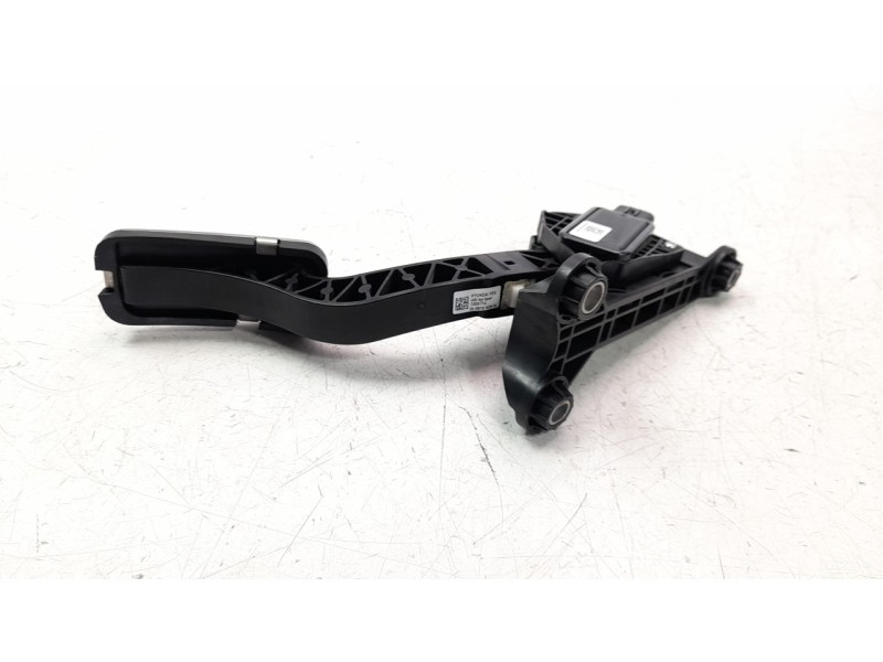 Recambio de potenciometro pedal para hyundai i30 (pd) n line referencia OEM IAM 32700G4110  