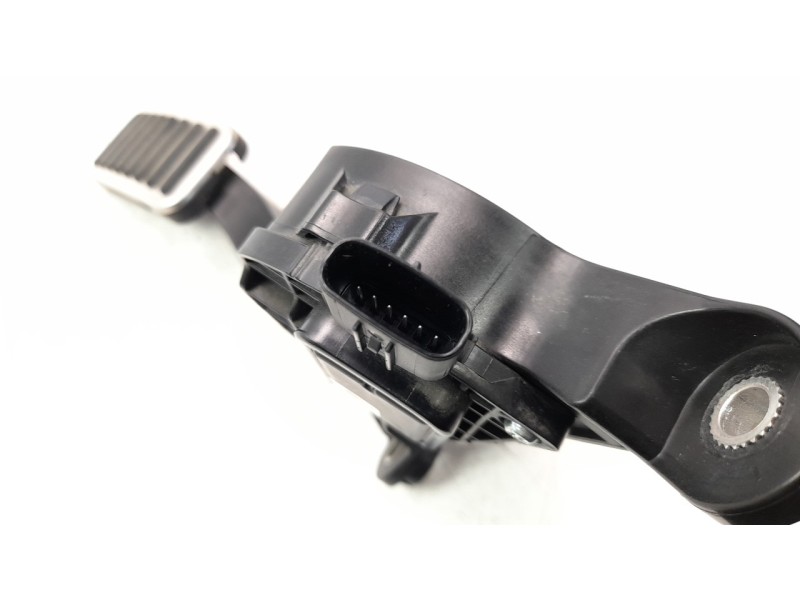 Recambio de potenciometro pedal para hyundai i30 (pd) n line referencia OEM IAM 32700G4110  