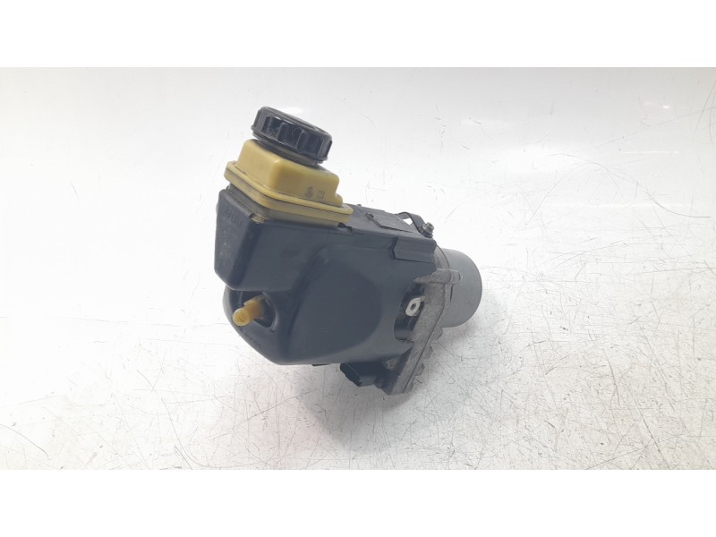 Recambio de bomba direccion para renault laguna iii dynamique referencia OEM IAM 491100033R  