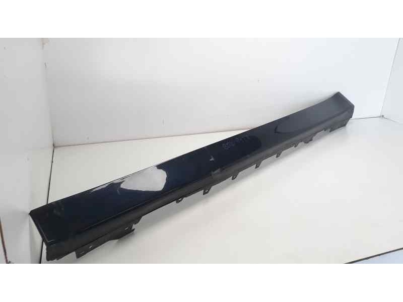 Recambio de estribos laterales para bmw serie 4 gran coupe (f36) 420d referencia OEM IAM 51777314639  