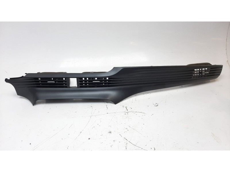 Recambio de moldura para hyundai i20 active 1.0 tgdi cat referencia OEM IAM 84795Q0000  