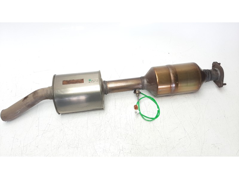 Recambio de catalizador para ford focus st-line referencia OEM IAM JX615F297SA 82550269 82421533