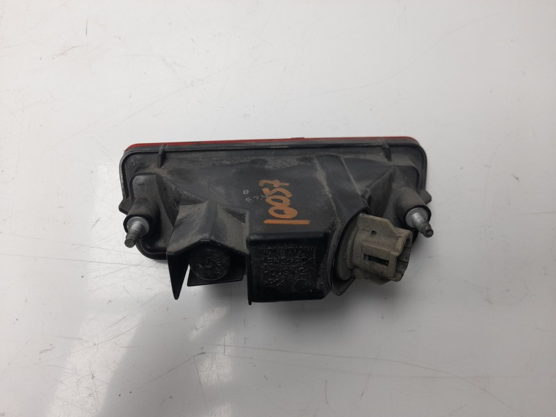Recambio de piloto trasero central para nissan x-trail (t32) 1.6 dci turbodiesel cat referencia OEM IAM 26580ED50A  