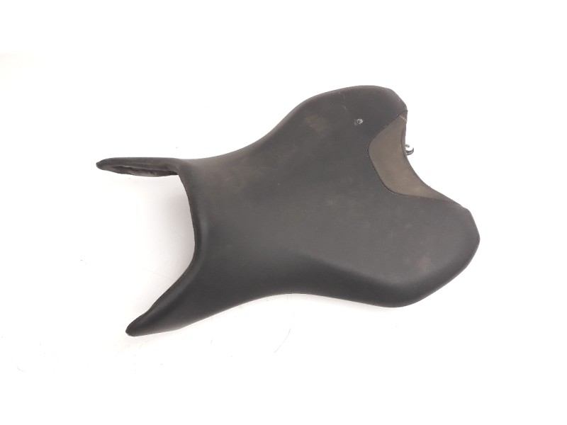 Recambio de asiento para yamaha mt-07 referencia OEM IAM BAC2471001  