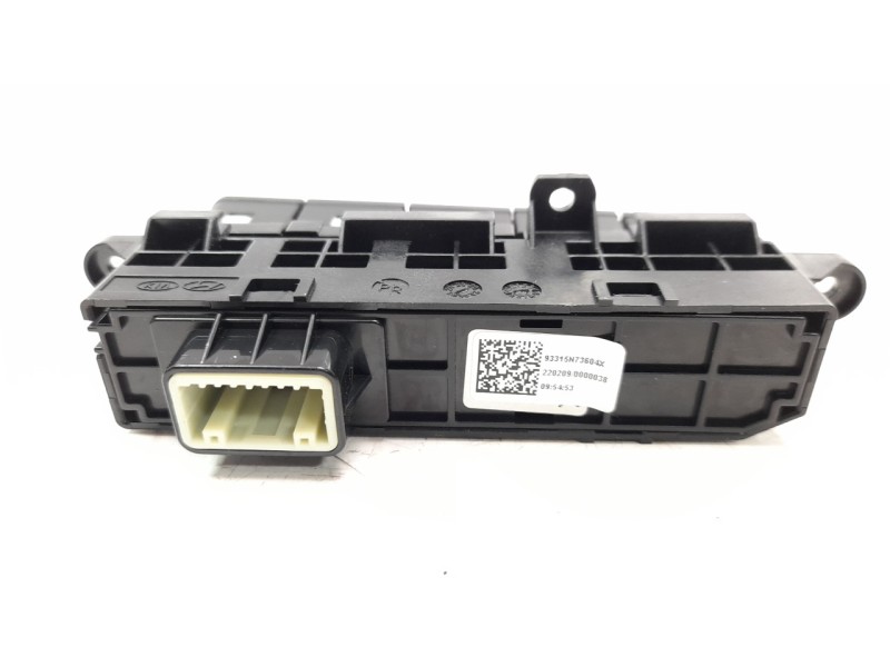 Recambio de interruptor para hyundai tucson referencia OEM IAM 93315N73604X  