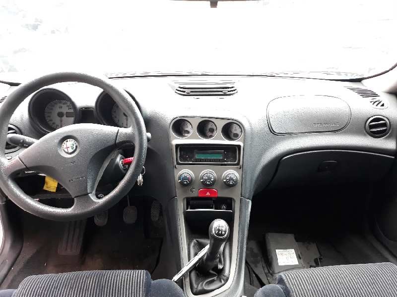alfa romeo 156 (116) del año 2001