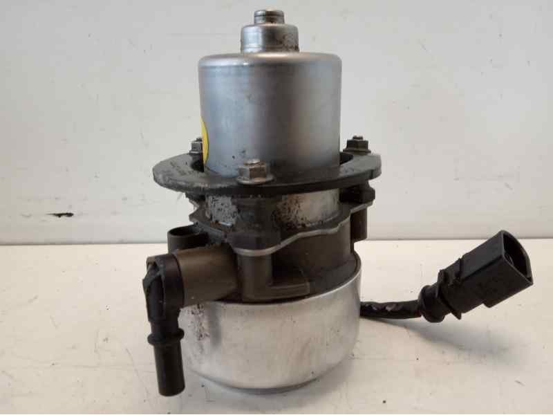 Recambio de depresor freno / bomba vacio para volkswagen t-roc sport referencia OEM IAM 5Q0612181  