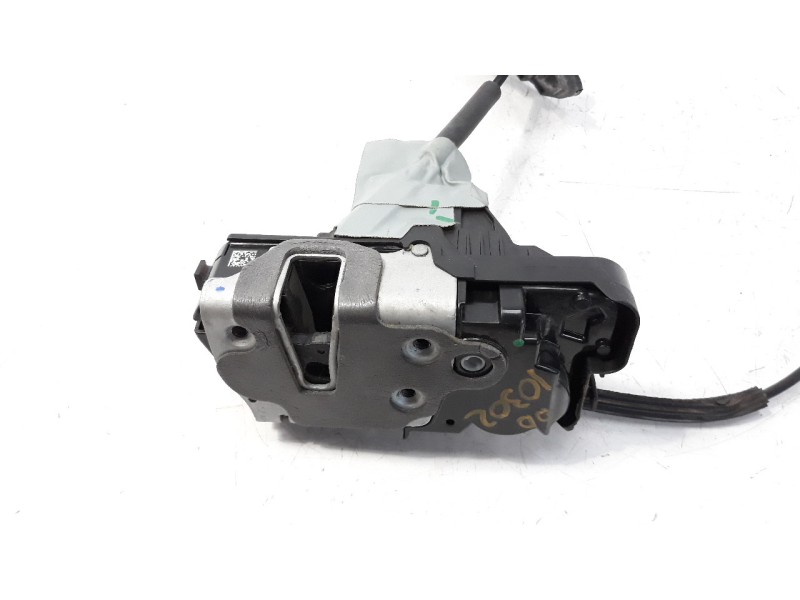 Recambio de cerradura puerta delantera derecha para ford focus st-line referencia OEM IAM E01940105  