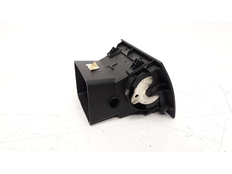 Recambio de rejilla aireadora para opel meriva 1.6 16v referencia OEM IAM 464652911  