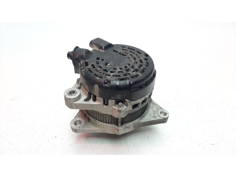 Recambio de alternador para kia stonic (ybcuv) 1.2 cat referencia OEM IAM 373002A900 ALF390123HQ 