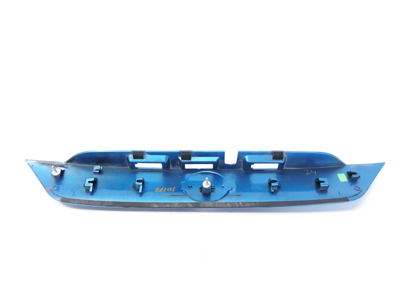 Recambio de molduras traseras para nissan qashqai (j11) n-connecta referencia OEM IAM 908104ESSXX  
