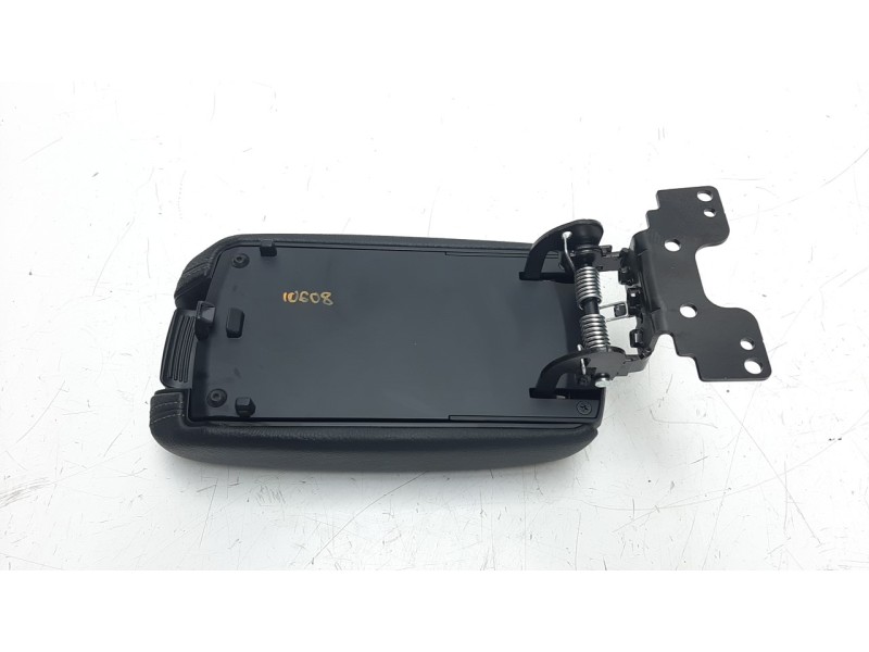 Recambio de apoyabrazos central para kia stonic (ybcuv) 1.2 cat referencia OEM IAM 84681H8100WK  