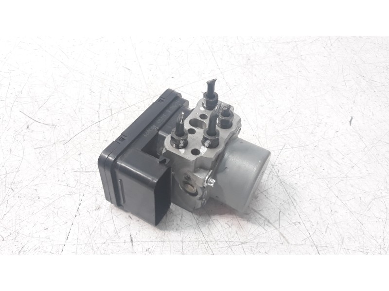 Recambio de abs para honda cb 650r cb 650r referencia OEM IAM 57110MKND51  