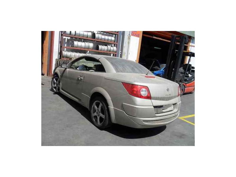 renault megane ii coupe/cabrio del año 2004