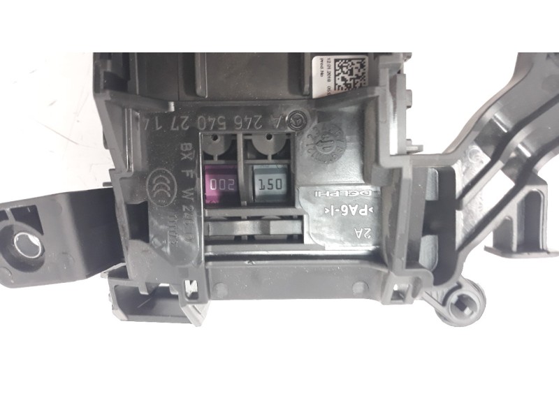 Recambio de caja reles / fusibles para mercedes-benz clase cla (w117) cla 180 (117.342) referencia OEM IAM A2465402714  