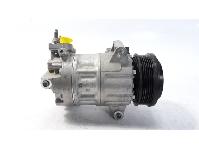 Recambio de compresor aire acondicionado para ford focus st-line referencia OEM IAM JX6119D629  
