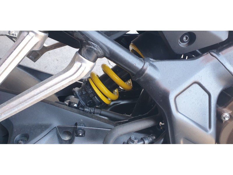 Recambio de amortiguador trasero para honda cb 650r cb 650r referencia OEM IAM 52400MKYD51  