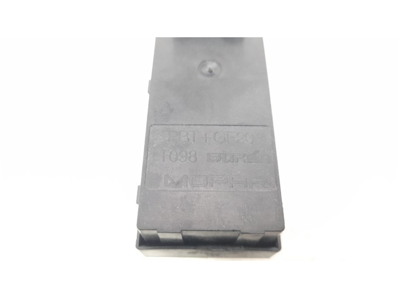 Recambio de mando elevalunas trasero derecho para fiat tipo ii (356) sedan 1.6 jtdm 16v referencia OEM IAM 7356546670  