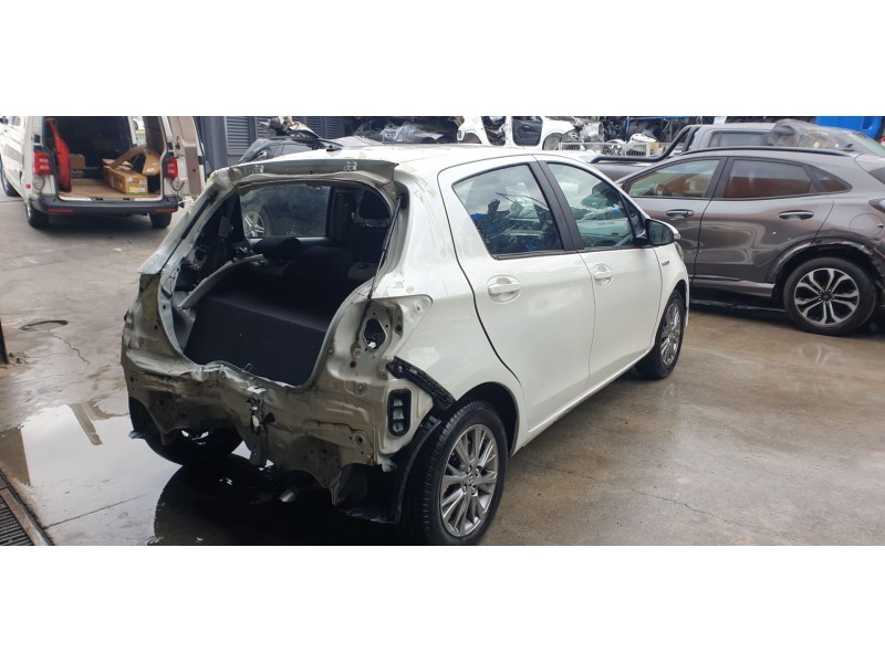 toyota yaris del año 2018