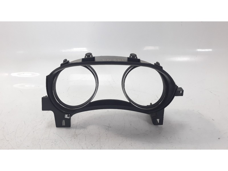 Recambio de moldura para nissan qashqai (j11) 1.6 dci turbodiesel cat referencia OEM IAM 682404EH0A  