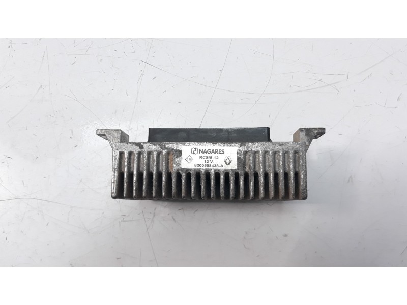 Recambio de caja precalentamiento para nissan qashqai (j11) 1.5 dci cat referencia OEM IAM 8200558438A  