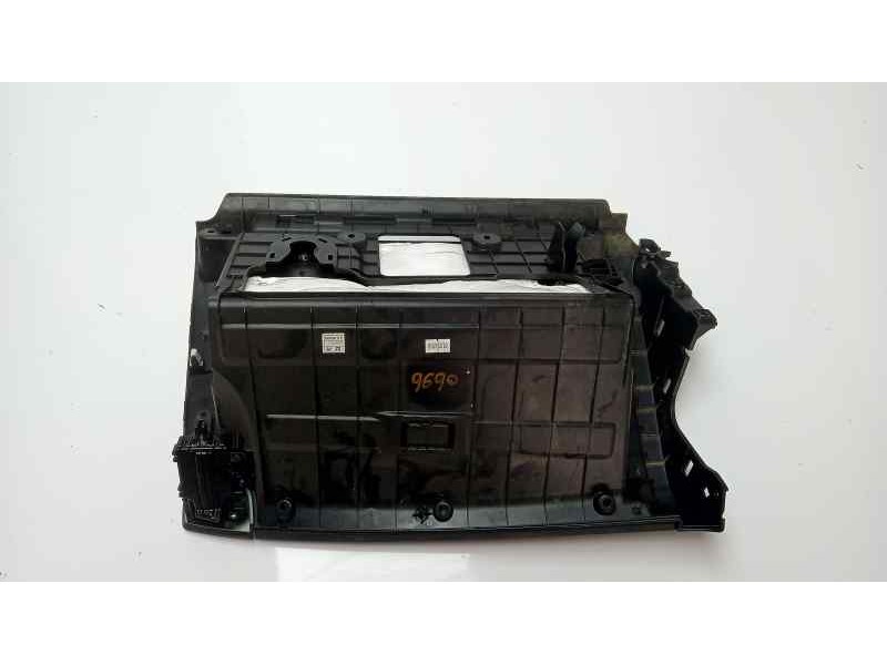 Recambio de guantera para kia carens ( ) basic referencia OEM IAM 84755A4200WK  