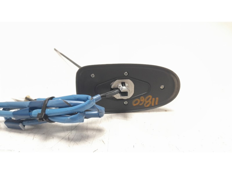 Recambio de antena para toyota prius+ advance referencia OEM IAM 863C047030  