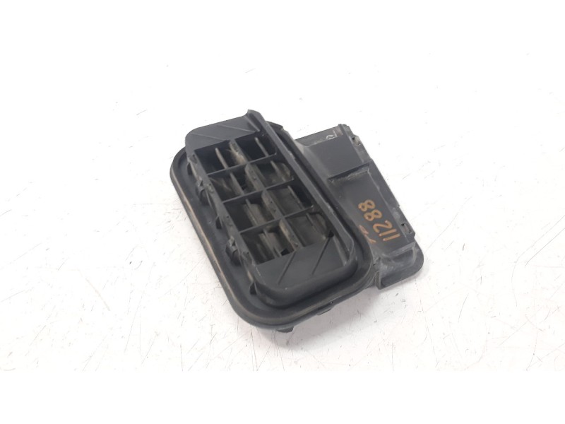 Recambio de moldura para toyota hilux (kun) referencia OEM IAM 629970K061  
