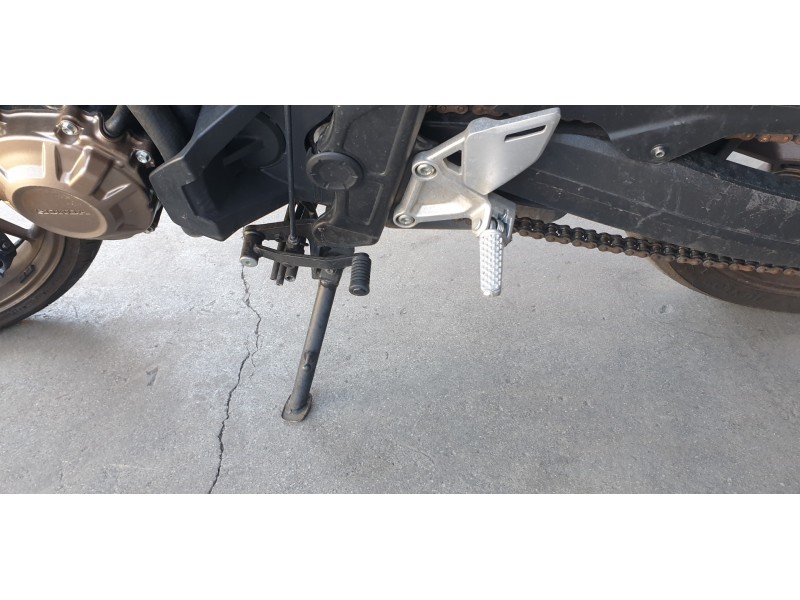 Recambio de caballete lateral para honda cb 650r cb 650r referencia OEM IAM 50530MJED00  