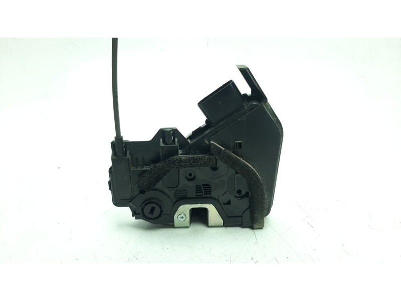 Recambio de cerradura puerta trasera derecha para kia stonic (ybcuv) 1.2 cat referencia OEM IAM 81420H8010  