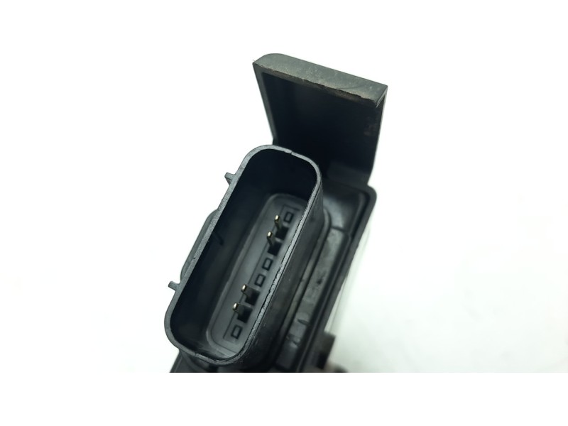 Recambio de cerradura puerta trasera derecha para kia stonic (ybcuv) 1.2 cat referencia OEM IAM 81420H8010  