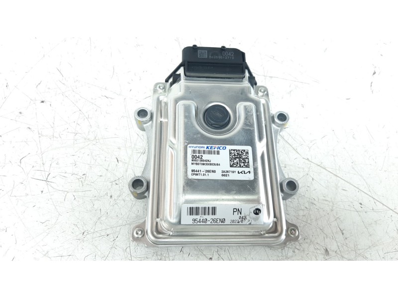 Recambio de centralita motor uce para kia stonic (ybcuv) 1.0 tgdi cat referencia OEM IAM 9544026EN0 9544126EN0 