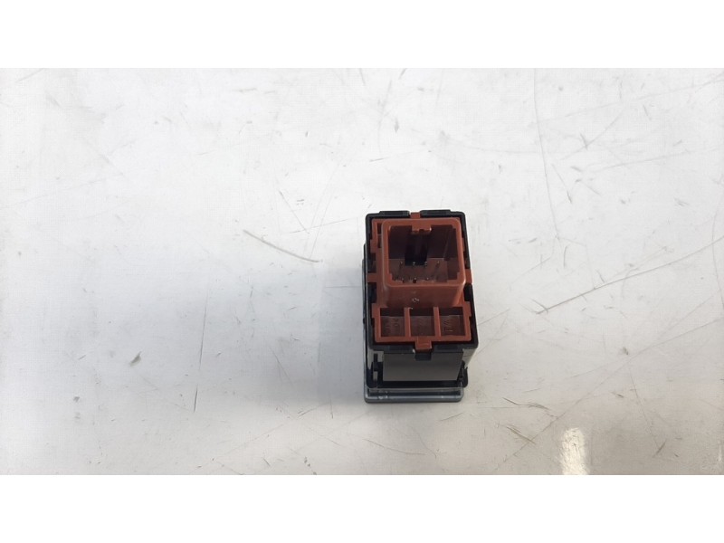 Recambio de interruptor para honda cr-v (rw) 2.0 i-mmd hybrid elegance 2wd referencia OEM IAM M64747  